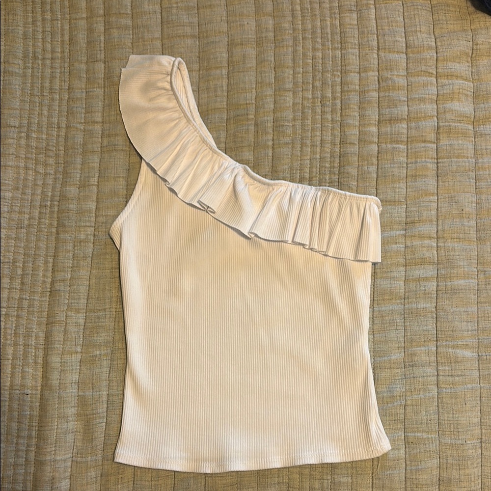 June & Ivy Women’s One-Shoulder Ruffle Top in White Size Small